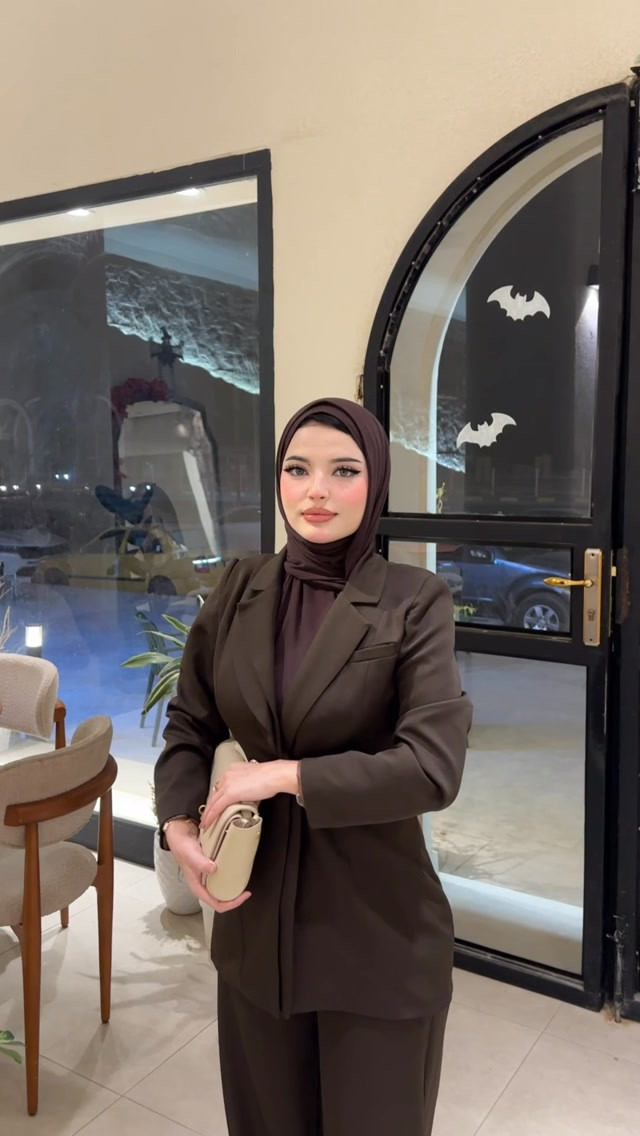 طقم دوام • مقاسات ٣٨-٤٦ • توصيل محافظات