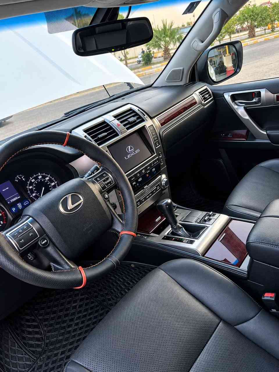 لكزس GX460 • ٢٠١٩ • V8 4.6
