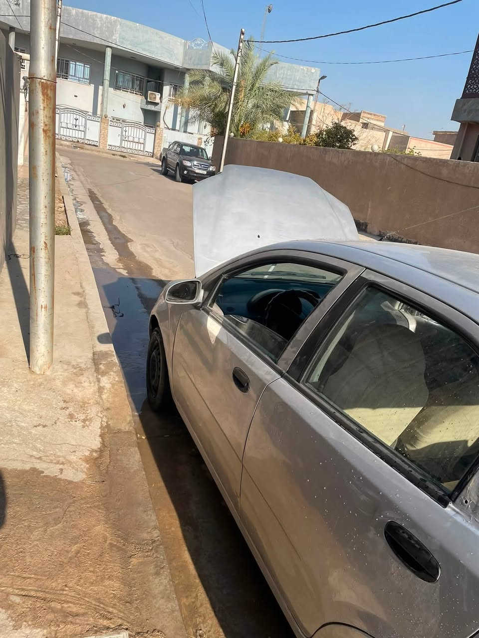 افيو 2006اوتو مكفوله من الضربه
مصبوغه حزام لجماليه كير محرك 
حداديه تبريد تخم تاير جاهزه من كلشي 
السعر ٤١وبيها مجال لاتصال ***********
