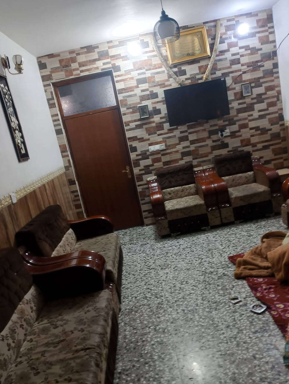 مساحه 150 نزال 20 واجهيه 7.5 حي الجهاد حمدانيه ***********
