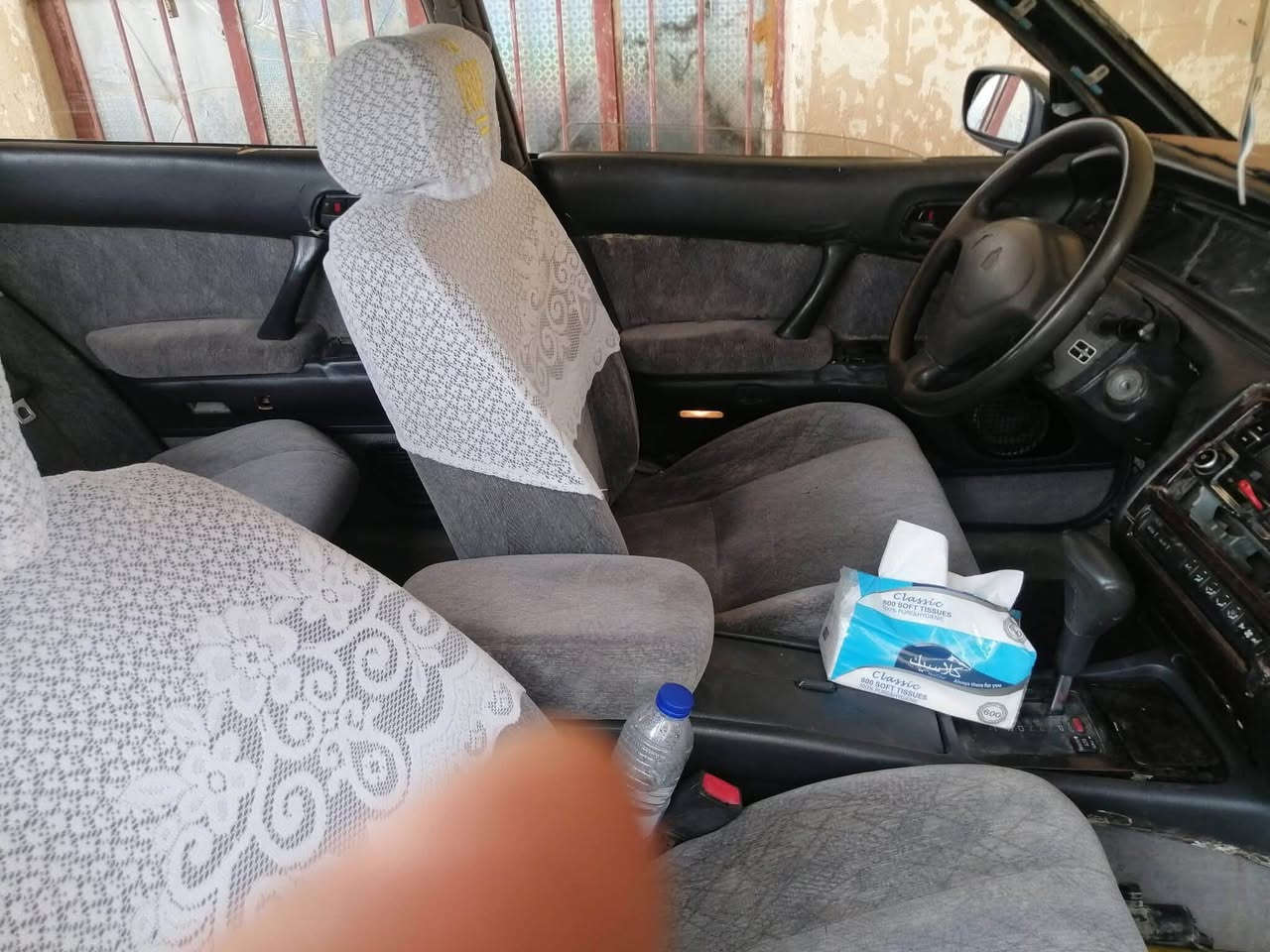 السلام عليكم للبيع او مراوس  هم بطه بس ابيض نضيف رقم صلاح الدين دولي بسمنا كفاله من الدعاميه الدعامية رش عام بسبب الجراد محرك 3000 شاده كبل شهر كير شرط صدر جديد طخم تاير جديد لايتات زنون داخل لوي اصلي عنواني صلاح الدين الشرقاط لاستفسار اتصل ***********
