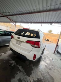 سورنتو • ٢٠١٤ • مكينه وكير مكفول