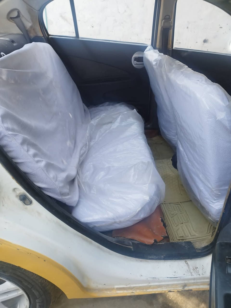 فاو موديل ١٤مكينه وكير كورلا بيكاتشو كفاله  سعر ٢٨قصاد تدفع نص مبلغ والباقي كل شهر ورقتين هيه وغرمات مصفره بكتاب شرط شراي يجي خاص موجوده بلبصرة عندي وكاله *********** وات ساب وخاص فقط بيع
