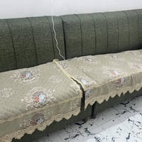 ديوان • ١٠ مقاعد • فيه ضرر