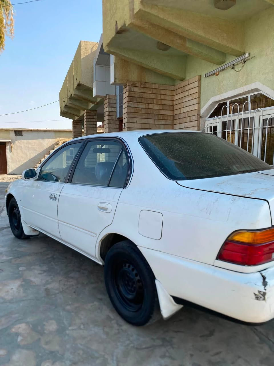 السلام عليكم كورلا 93 للبيع رقم نينوئ بدون صبغ كير محرك جدد تدفئه تبريد🥶 كهربائيات كلها شقاله السعر 45 ترهم مقدمه و بل شهر مكاني صلاح الدين الشرقاط ارقم ***********
