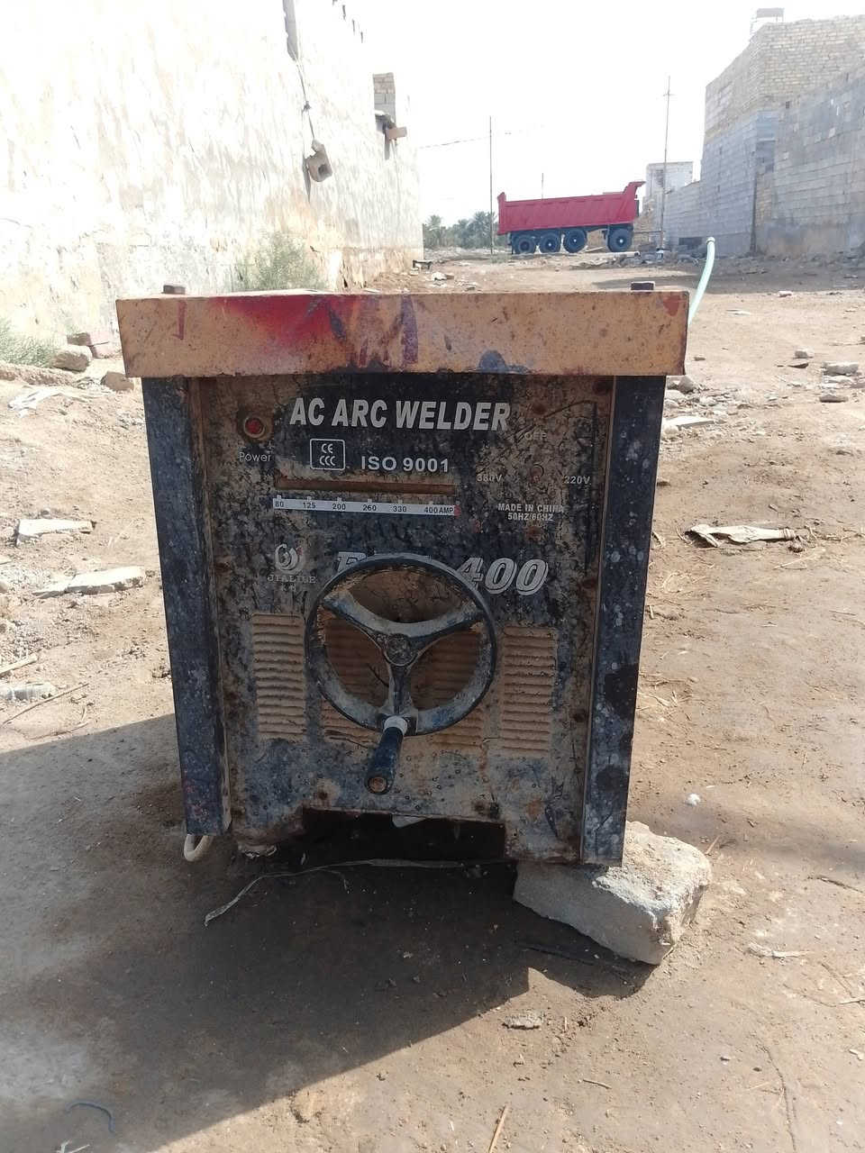 مكينة لحام • للبيع
