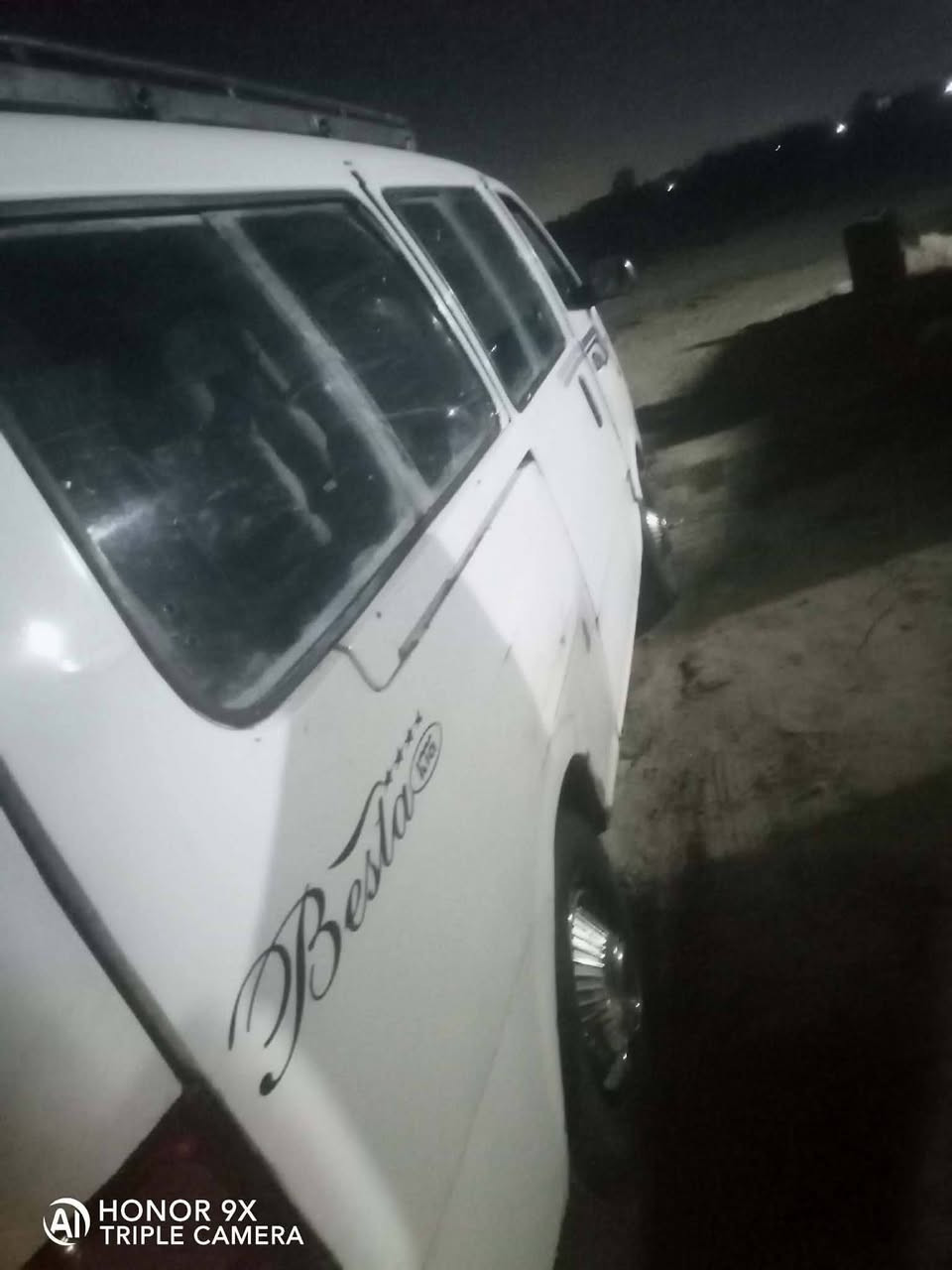سلام عليكم بريجو موديل١٩٩٦كير اكسن جدد محرك٣٠٠٠جديد شواصي جددد دواخل حلوه كهربايات شغاله رقم بابل راعي، موجود تحويل ثاني يوم مصفره هيئه مرور خط وبحث ل٢٠٢٧ يلا يسقط سنويه من ال١٩ تخم تاير جواها ماعوزه برغي، كبل لشارع ولكشر شوفت عينك السعر٣٣وبيها مجال المكان بابل محاويل ***********
