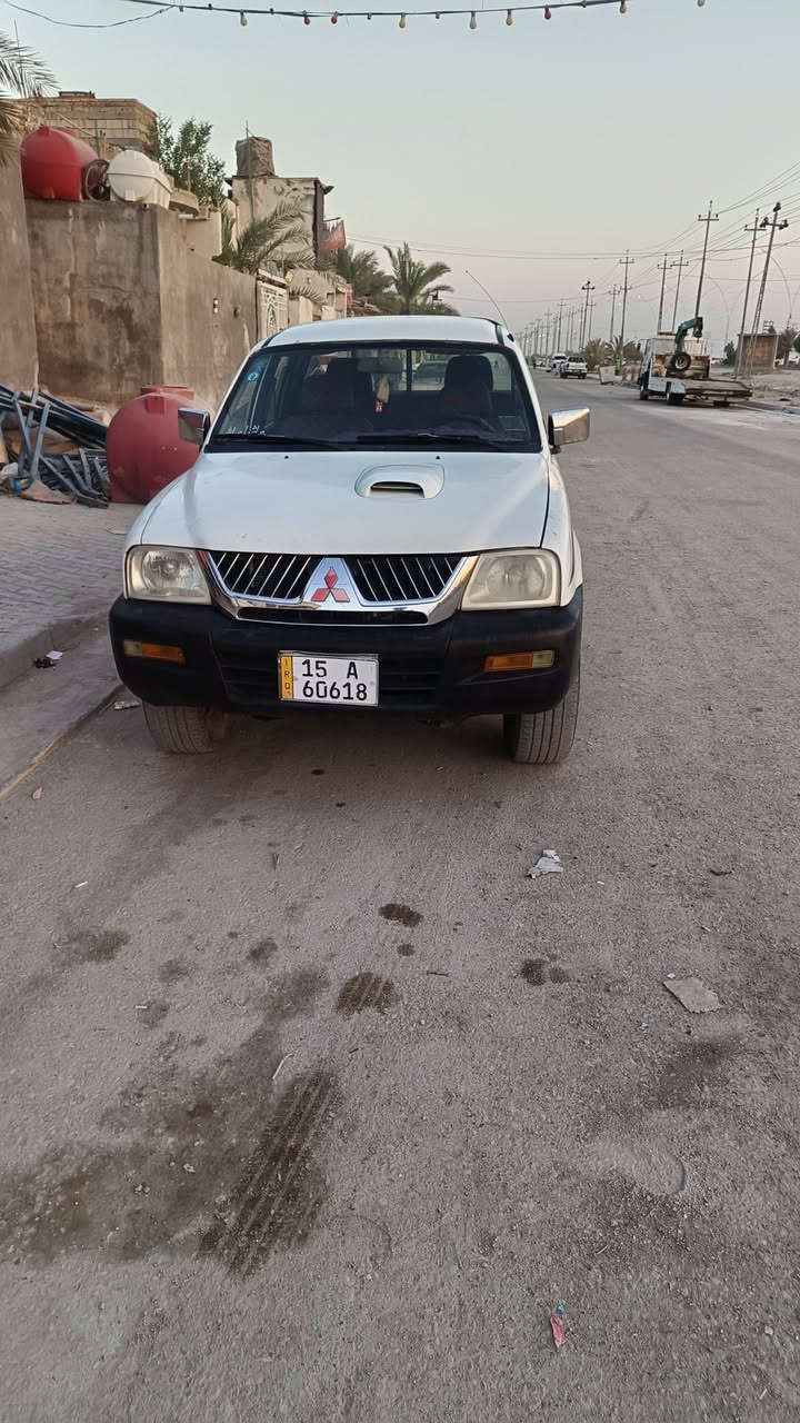 السلام عليكم ميستوبيشي فور ويل كاز بلاد 2005 سياره جاهزه من كلشي تبريد كهربأيات حداده كلشي شغال رقم انبار سنويه 28 رقم نكليزي السياره مابيه اي نقص سعره73وبيه مجال رقم ***********مكان سياره بصره
