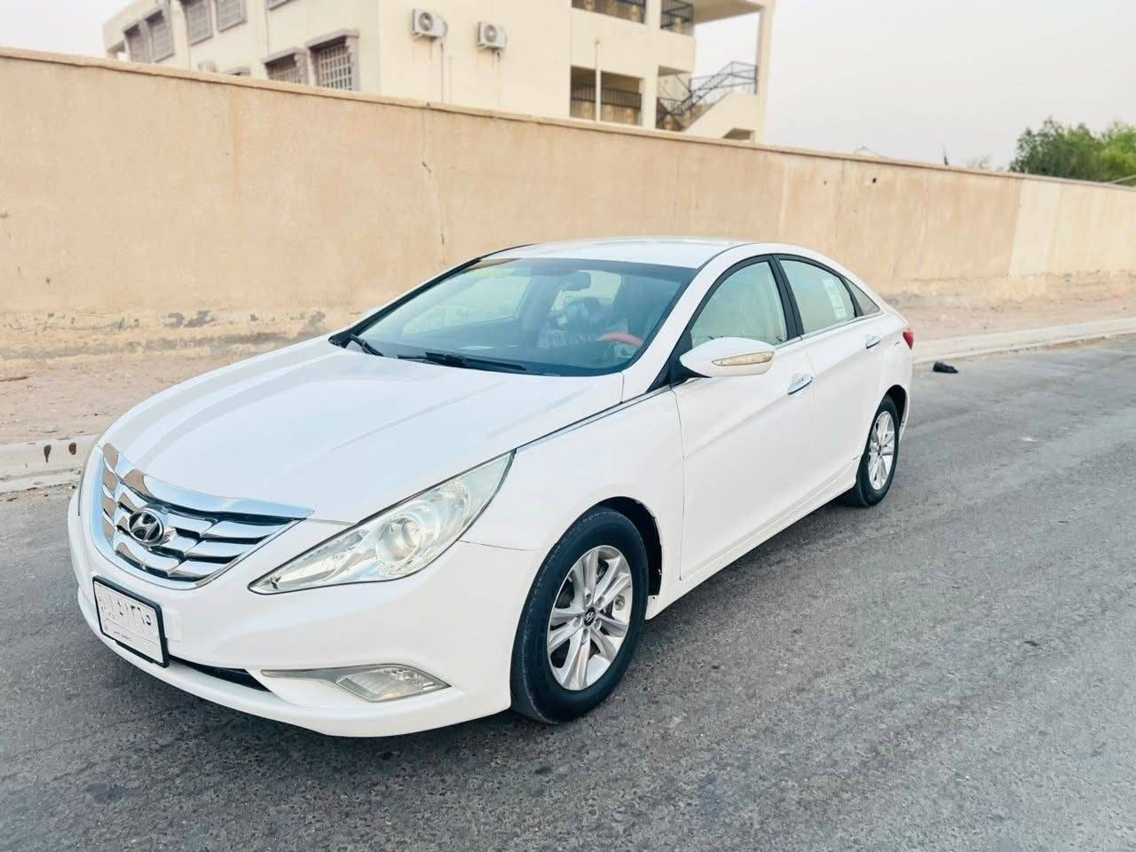سلام عليكم سوناتا موديل2014 وارد امريكي مكينه و كير 2400 جدد تبريد ثلج حداده كهربائيات تخم تاير رقم ذيقار مشروع وطني سعر 88 عنوان بصره ستفسار على رقم ***********مكلف بل نشر

