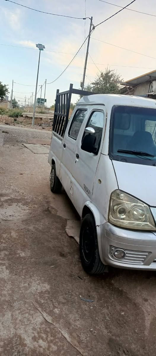 للبيع • شاحنة