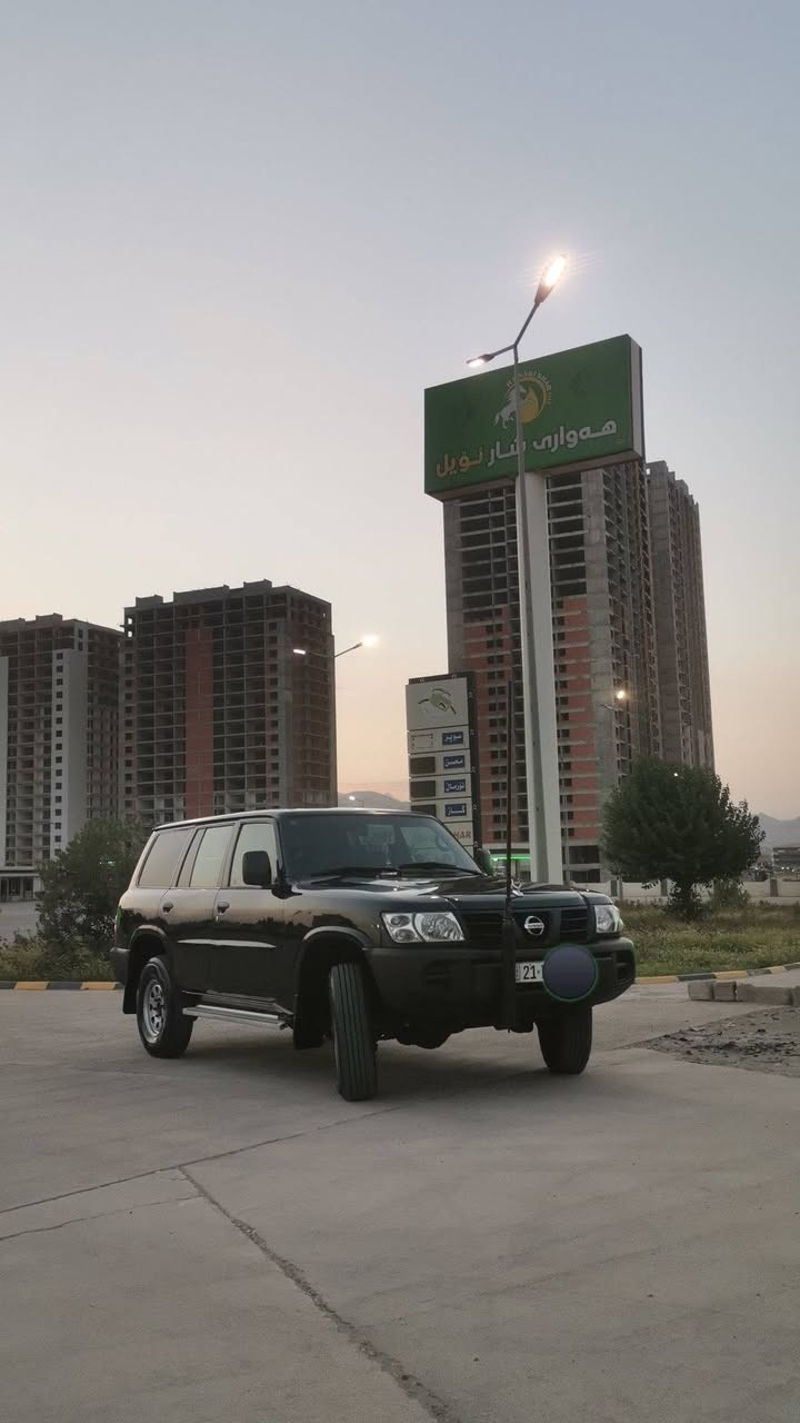 پـاتڕۆڵ 2002نـاوبۆر گێڕ و مەکینەو ئەکسلو شانسی بەشەرت تاقـم تایەی لۆک بیلادی حەفتەیەکە بۆی بەسراوە هیج تەقیویەکی نیە دەعامی بۆدەعـامی بەشەرت ڕەقەمو سەنەوی تا2029 ناوی نیە لەحاسیبە سەیارەکە سپی بوە بۆجوانی ڕەشمان کردوە لەسەر سەنەویش ڕەشە تابڵێی بەقۆتو بەهەڵمەتە 250مەسرەفی تیانیە بەنزینە نەکراوەبەخاز  سەیارەی بەردەم ماڵی خۆمە سعری 115 معامەلەیەکی برایانە هەمویم نوسیوە باسەری یەک نەهێشێنین   ***********

***********               شوێن سلێمانی
