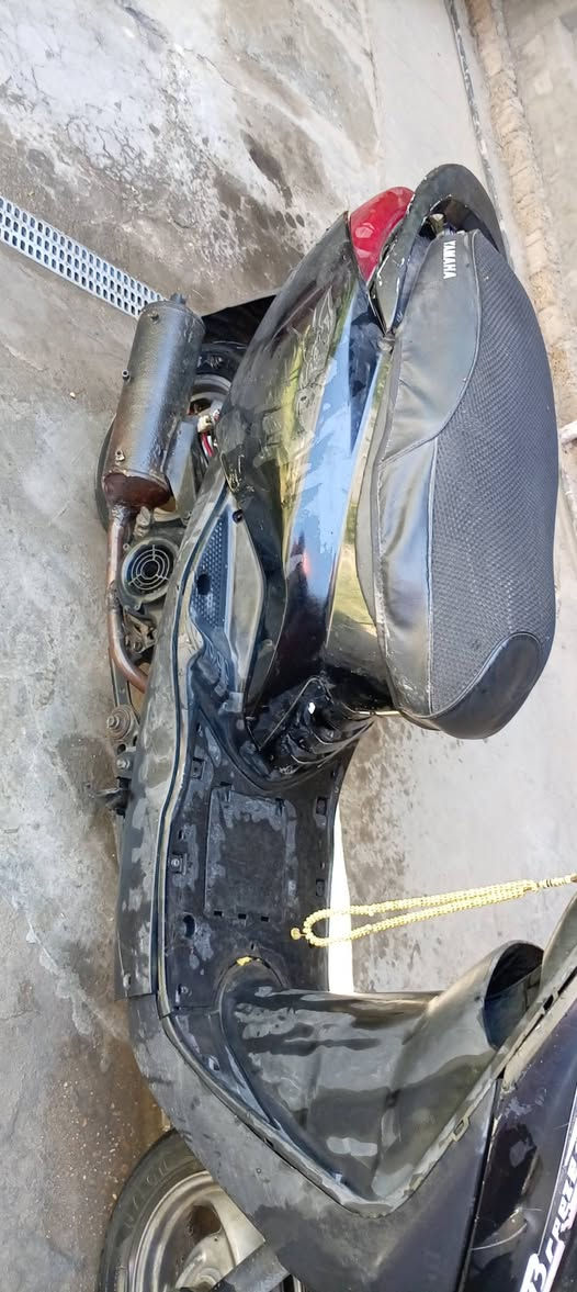 بريز مامفتوحه بلادي كهربائيات شغاله
على وضعيتها ابيعها ب 575 بلاش وهذا رقمي(***********)
