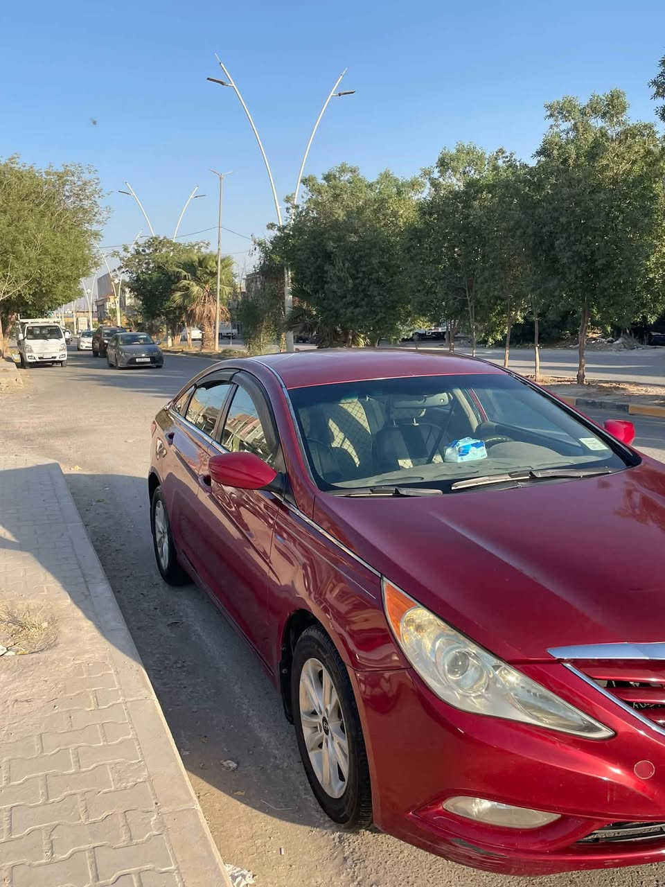 سوناتا 2013 جاملغ خلفي صبغ فقط بدون دواخل بدون ايرباك والباقي كفاله بدون صبغ بدون بارد رقم بغداد سنويه لل27 تحويل مباشر ماشيه 120الف  مكينه كير صدر تبريد كله شركه جاهزه بدون نقص شرط السعر ١٠٠ وبيها مجال مكاني سامراء ***********
