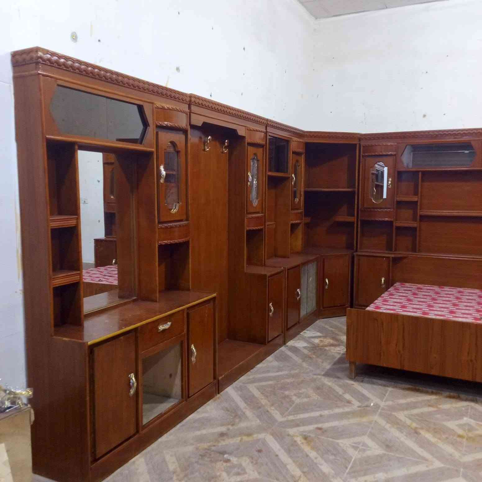 غرفه نوم حطاطه شغل معمل مكان رمادي سعرهة 600 وبيهة مجال اي ستفسار اتصل عل رقم بي واتساب ‏‪***********‬‏
