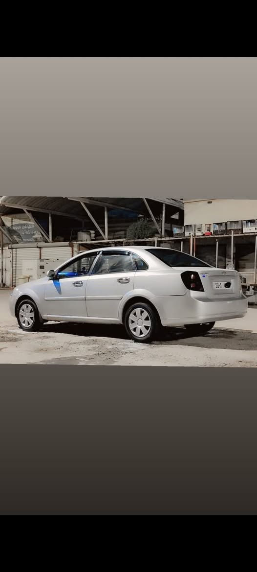 اوبترا 2007 خليجيه رقم بابل باسمي بيها قطعتين صبغ جاهزه من كلشي منظومة تبريد جديده ٦٣ وبيها مجال 
***********
