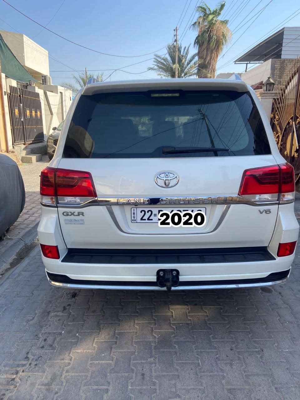 السلام عليكم لاندكروز لبيع مديل ٢٠٢٠ 
GXR محرك v6سيارة جديدة ماشيه ٧٢ الف 
سيارة مكفولة جديدة 
‭***********‬

