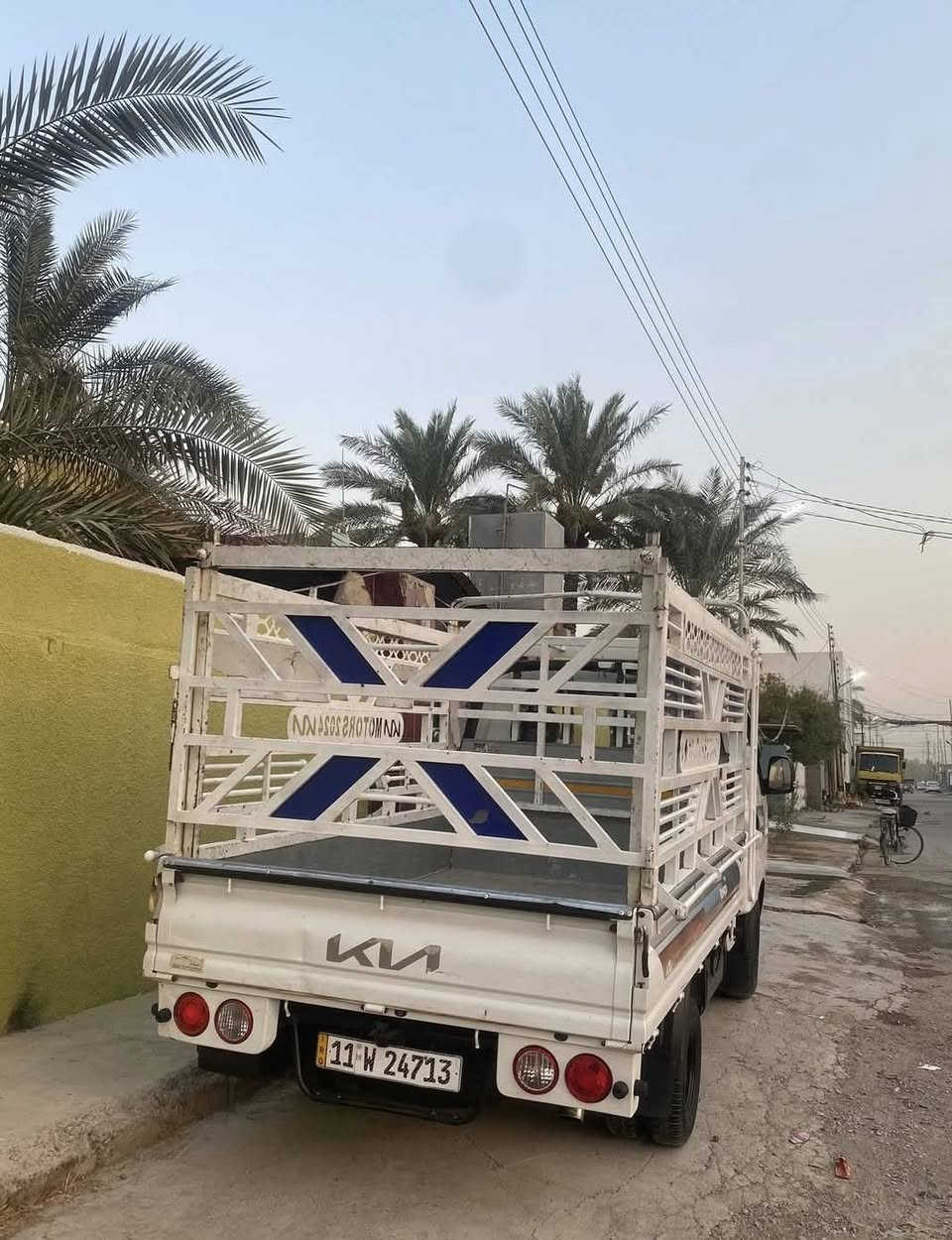 سلام عليكم كيه بنكو موديل ٢٣ ماشيه ٧٠ بيه صبغ الربع وشبر بل باب تخم تاير جديد اليوم شديتهن الصدر جديد بوجهك للشغل السعر اتصل ودلل *********** مكاني ديالى تقاطع القدس
