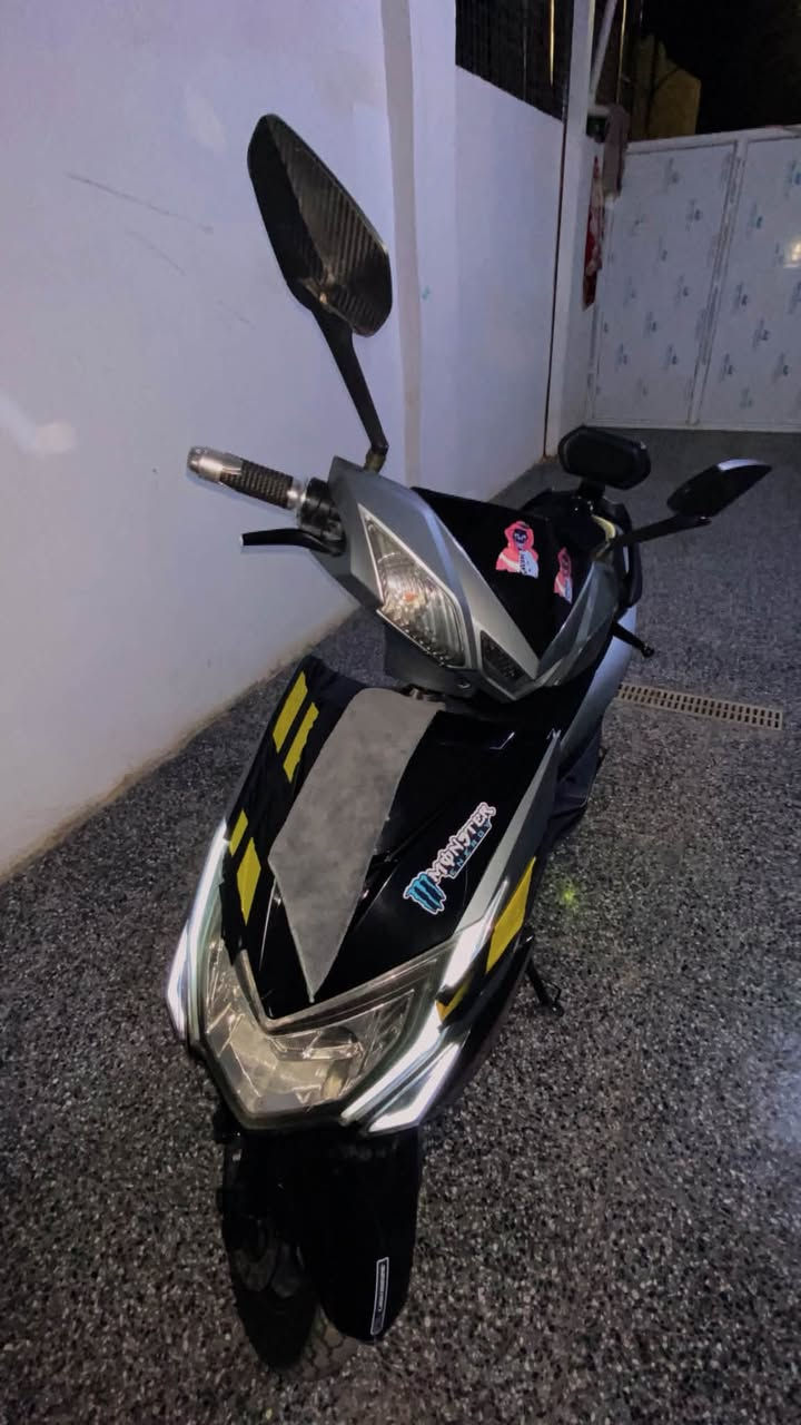 موطور شحن • ٦ بطاريات • ٦٥٠