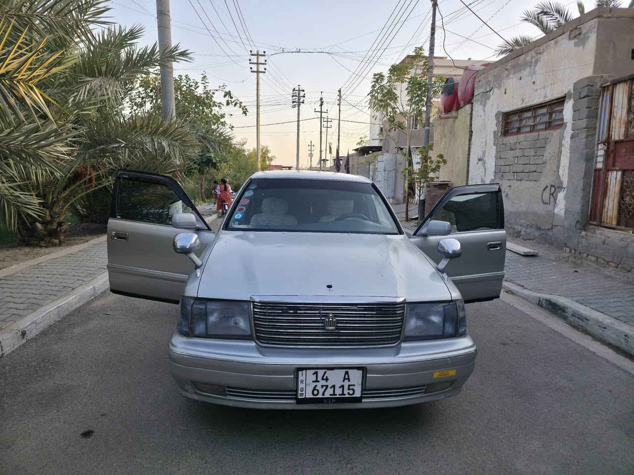 سياره راس الثور تكم موديل 1997
مكينه 3000
مكفوله من الضربه والكصه ونقل الجثه والعيب الشرعي 
ما عدا مصبوغه جماليه تبريد شغال حداده جديده تخم تاير يعني سياره جاهزه من كلشي 
السعر 85 وبيها مجال 
العنوان بصره قضاء المدينه 
للاستفسار ***********
