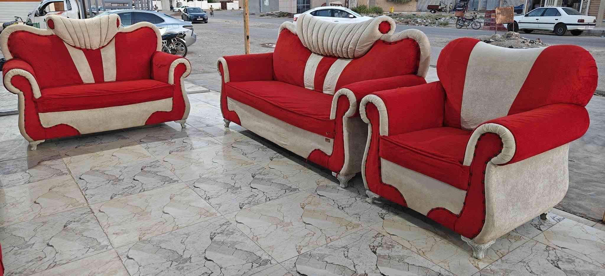 تخم قنفات نظيف اي عيب ما ابي يلزم عشر نفرات خمس قطع سعره 250
معرض ومعمل سند للبيع وشراء الاثاث المنزلي جديد ومستعمل داقوق سايدين العشاير قرب صيدليه النعيم دكتور خليل يوجد لدنيا تفصال قنفات وديوان حسب الطلب وباحدث الموديلات الاستفسار ***********@***********
