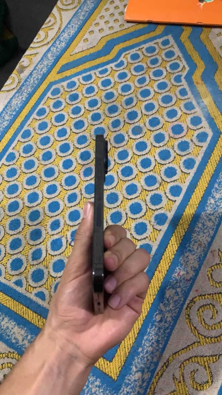 ايفون 13 برو ماكس • 256 جيجا • بطارية 89%
