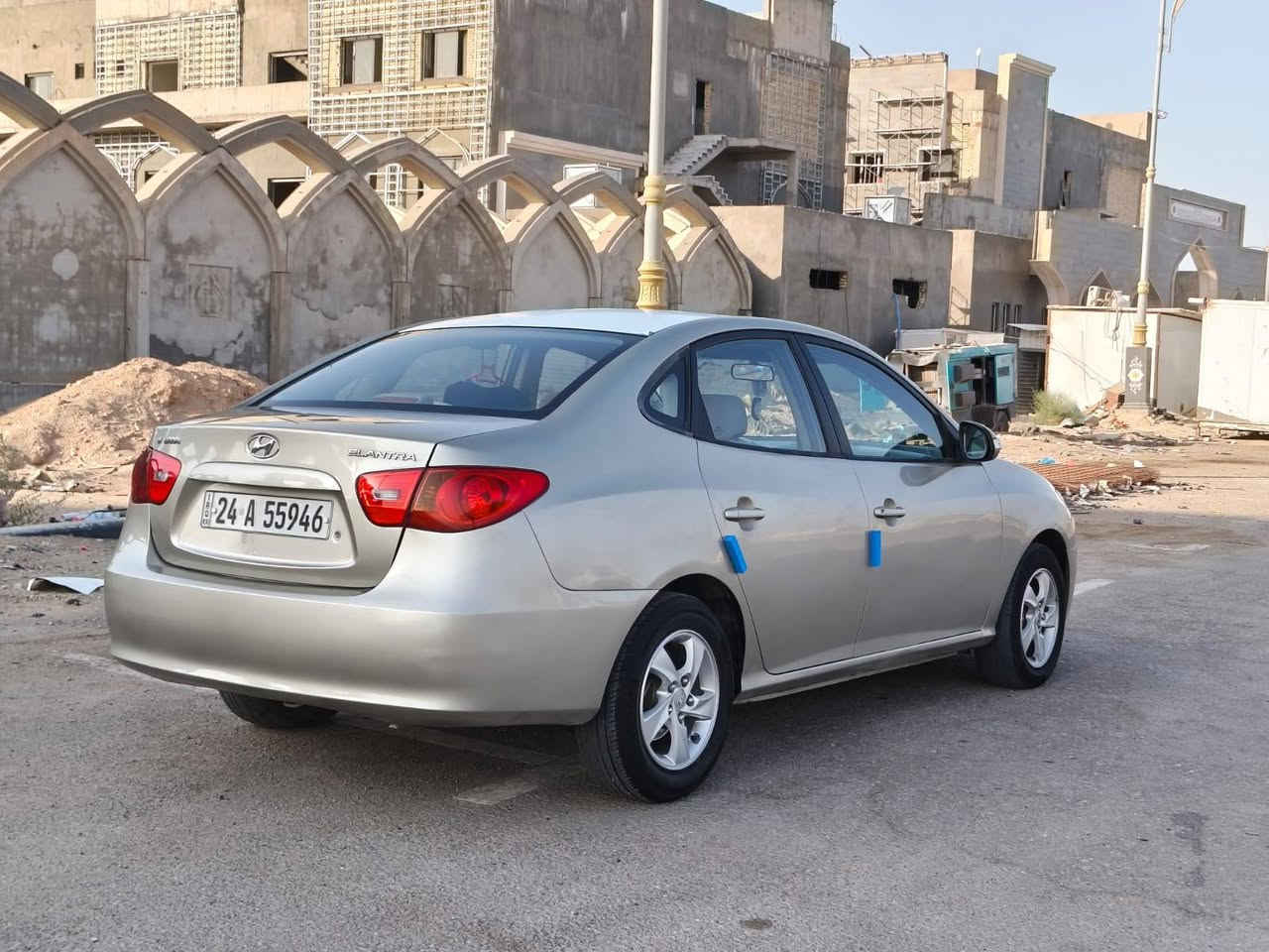 السلام عليكم سياره نوع النترا موديل 2009 سياره جاهزه ماكينه كير حداديه تخم تاير تبريد مابيه نقص مكاني كربلاء السعر 78رقم الهاتف ***********
