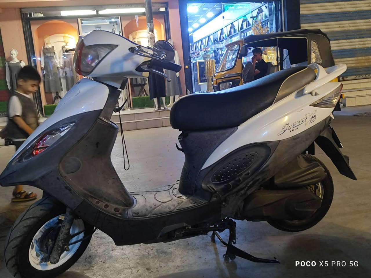 كامكو V2 كفاله عامه عل فحص موديل 13 السعر 900 للاستفسار *********** مكان قلعة السكر

نص مكتوب في الصور:
- POCO X5 PRO 5G