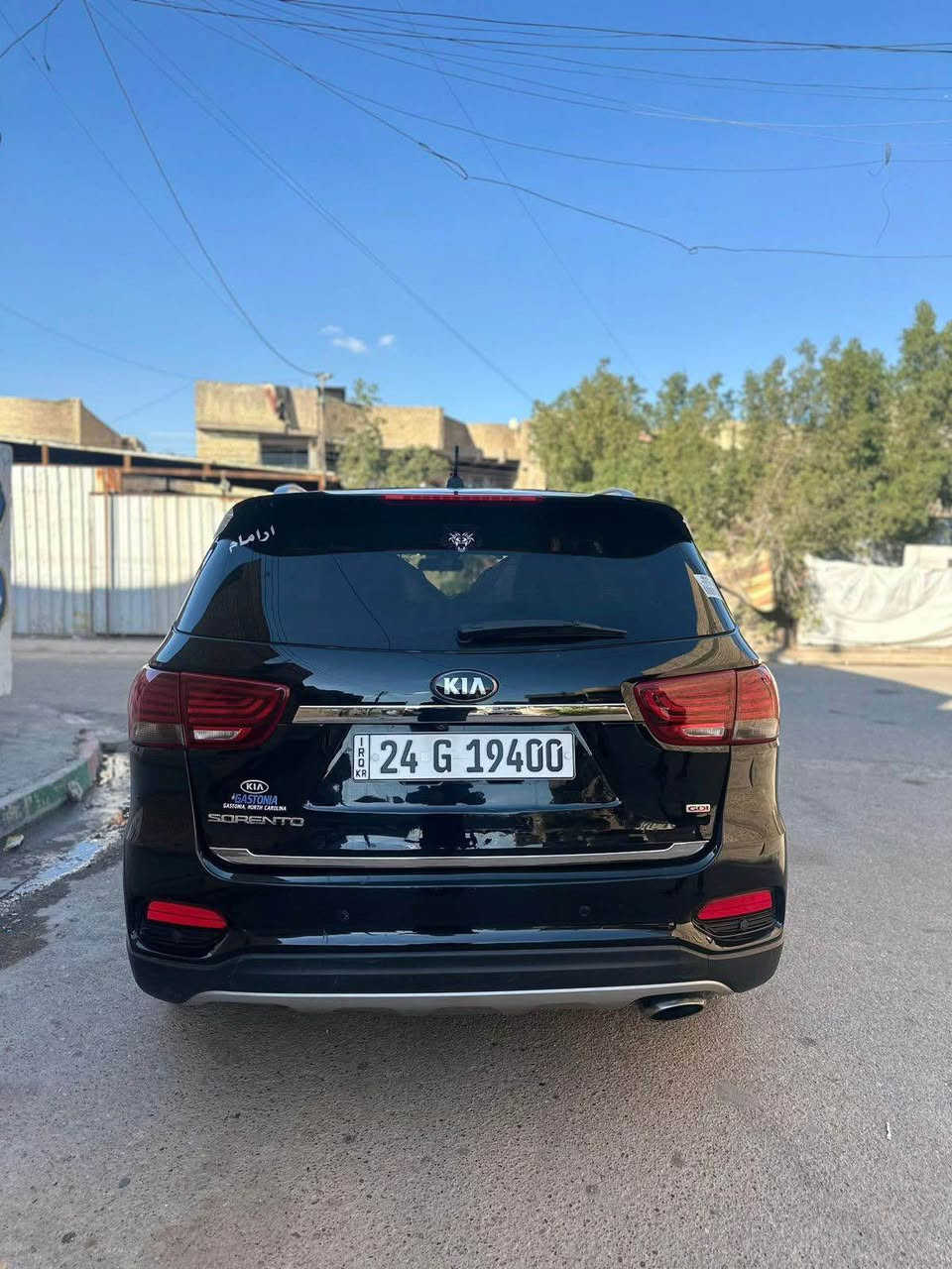 سورنتو للبيع رقم دهوك 

سورنتو 2019 

وارد امريكي 

ضررها موضح بلصور تقريباً كفالة

محرك 2400

                                     مواصفاتها 

حساسات 

رادار

تثبيت سرعة

5 وضعيات قيادة

كشن كهرباء

تدفئة كشنات 

مانع انزلاق

7 راكب

السعر 175 وبيها مجال 

+964 770 395 9186 البصرة, العراق

نص مكتوب في الصور:
- 44817441X