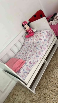 سرير طفل • كركوك عرفه