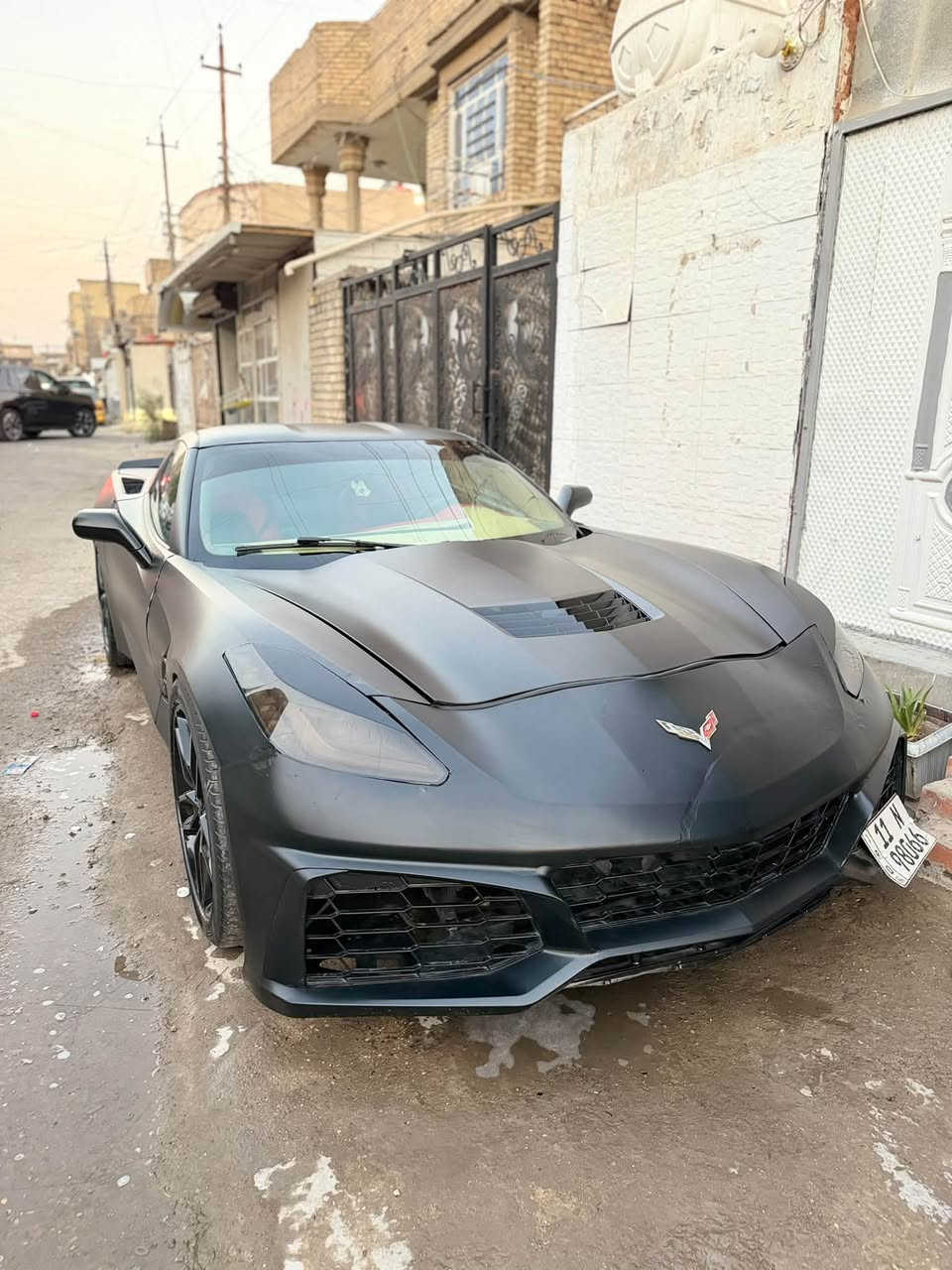 السلام عليكم 

كورفت c7 ستنغري للبيع او المراوس السعر 220$ وبيها مجال 

تفاصيل السيارة اغلب قطعها صبغ و السيارة محدث دعامية zr1 

السيارة وارد امريكي حادثها بس دعامية بامريكا 

ماشية 39 الف ميل 

السيارة مغلفة اسود طافي و بي ضمان 

السيارة بيها نواقص بسيطة لان تاركها ما اطلع بيها 

بيع او مراوس حسب القناعة 

العنوان بغداد حي اور 

الرقم : ***********
