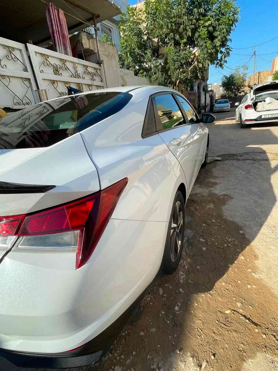 النترا     ٢٢سياره نضافته كدامك بيه بنيد  فول سياره عده الفتحه وبيه باردات سعر ١٣٥
الستفسار عله هاذه رقم ربي واتساب***********
