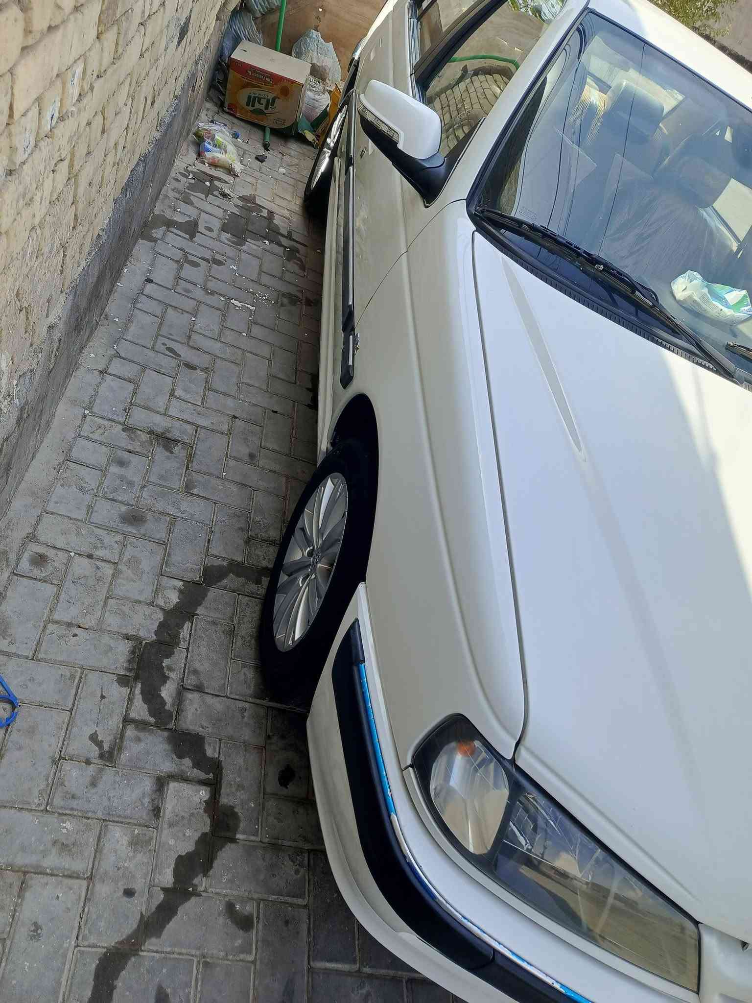 السلام عليكم بيجي بارس للبيع 2025 رقم بغداد سياره باسمي ماشي 31 جديده***********
