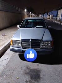 مارسيدس دب ١٩٩٣ مكينة بلادي ٢٣٠ قبق اسود ٤ سلندر بخاخ ٧٥ ورقة وبيها مج...