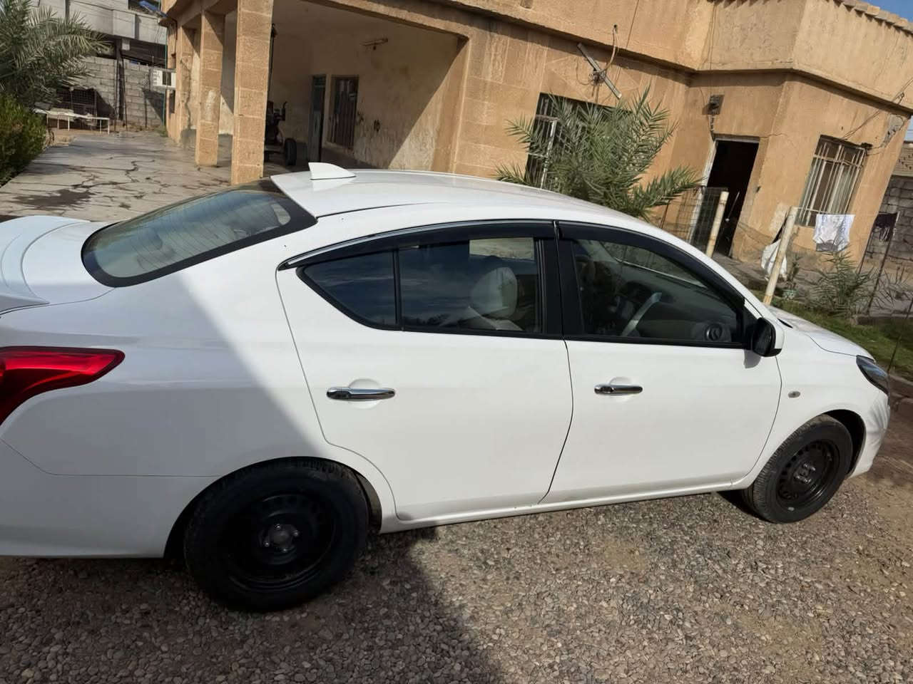 سلام عليكم 
نيسان صني موديل 2024 مكفوله كفاله عامه تحويل مباشر 
ترهم بيع وترهم مراوس 
***********
***********
