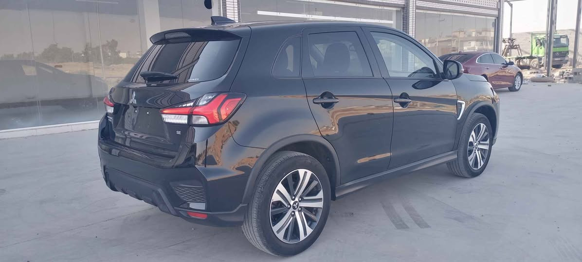 Outlandar sport 2024
موصفات SE فوول موصفات 
بدون سبوغ بدون بارد بدون ئرباگ بيها ضربة حيل خفيفة سيارة حيل نظيف مابي نقس گير و محرك كل بشرط سؤنر
موصفات  x4 فؤر ويل كوشن حار وبارد بسمة 
سيارة رقم مؤقت ويا 90 يوم حتى رقم سيارة بشرط رقم
أربيل و سليماني و دهؤك
مكان اربيل *********** وتساب

OUTLANDAR sport 2024 SE
بئ سبووغ بئ تعديل بئ ئيرباگ جةميكي خةفيفي بيشي هةية زؤر خاوينة گير و مةكينة هةمووي بةشةرتي سؤنةر مواسةفات دةبل اكسل بةسمة كوشن سارد و گةرم زؤر مواسةفاتي تر بةشةرتي رةقم ٩٠ رؤزى لةگةلة بؤ رةقةم بةشةرتي رةقةمي هةولير و سليماني و دهؤك شوين هةولير *********** وتساب أربيل, العراق
