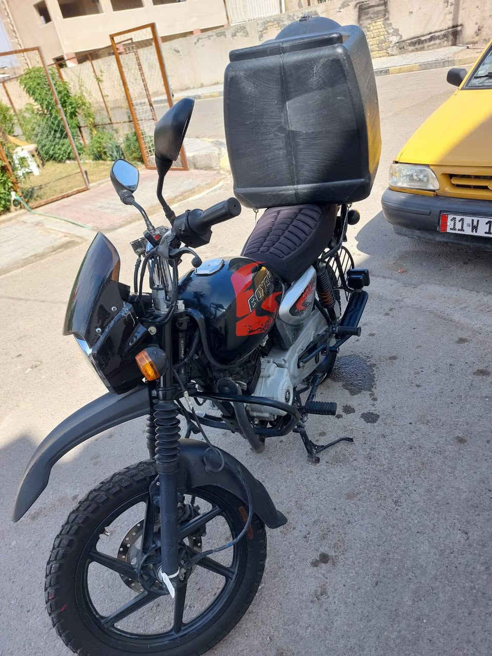 السلام عليكم هاي بوكسر البيع الدراجه نضيفه موديل 23ماشه سعرهه 2250مكاني بغداد الحسينيه او هاذ رقمي ***********

