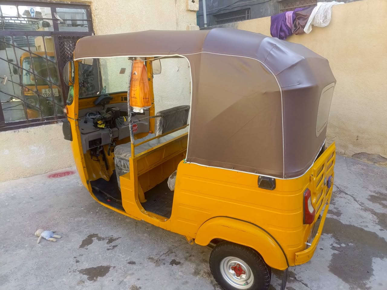 لبيع تكتك 19شهر 11رقم نكليزي كربله تحويل مباشر تكتك معمر بيه دوسات ولغد شبرين بارد تكتك حلوه وجاهزه بجك لشارع ماتصرف عليه ربع.ولشراي بي خير ويدلل مكاني بغداد شارع الجزيره السياحيه ***********
