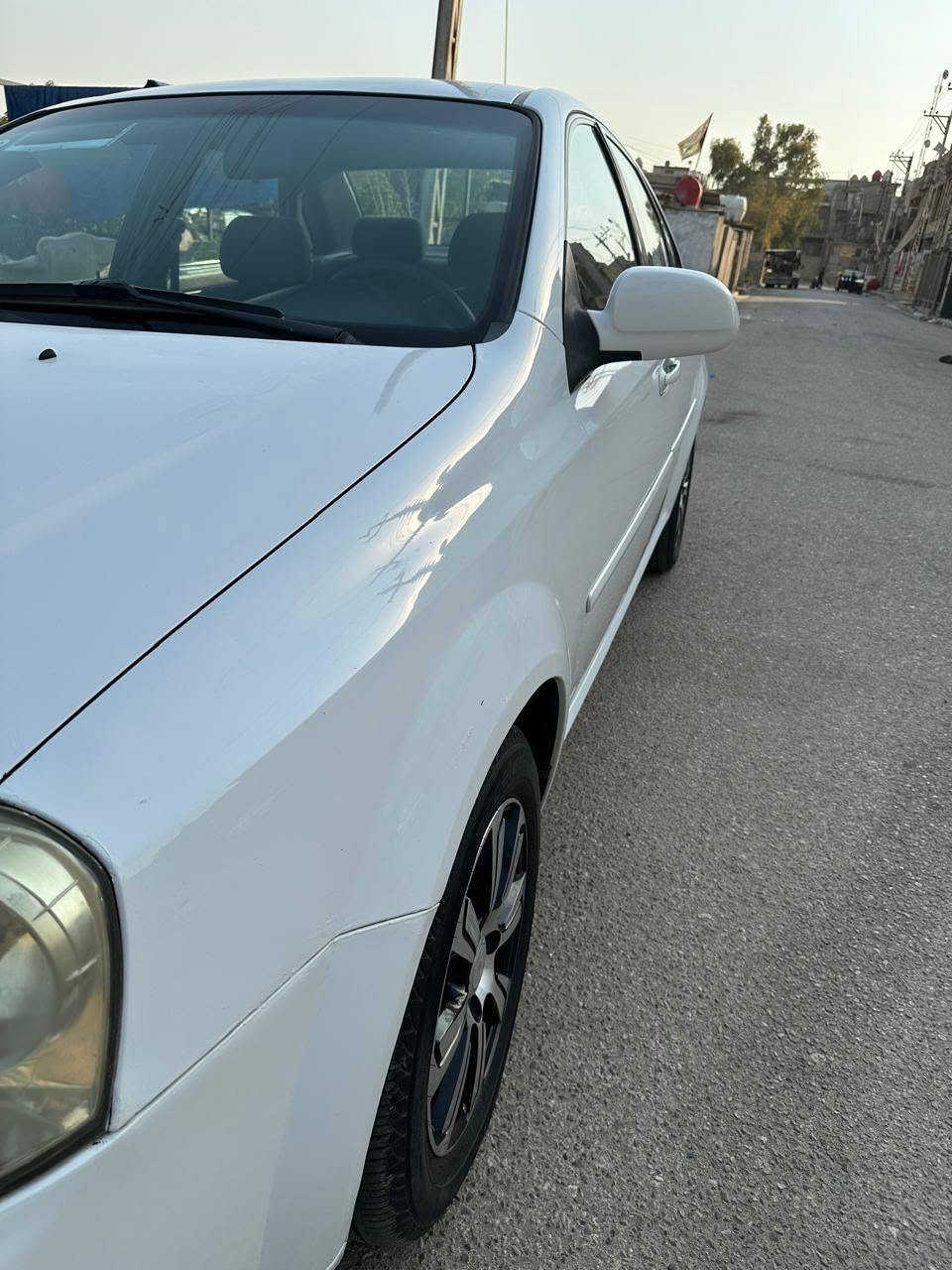 السلام عليكم
اوبترا موديل ٢٠١٢ الشركه العامه 
سياره نظيفه جدا ماشيه ١٣٢٠٠٠
سياره كامله من كلشي 
صدر جديد كامل 
منظومه بانزين عبوه ونوزلات 
ضفيره جديده مبدله 
السياره مبدل بنيد اصلي 
وبيه صبغ قليل جدا بالباب الخلفي 
السعر ٧٧ ورقه وبيه مجال للشراي 
***********
