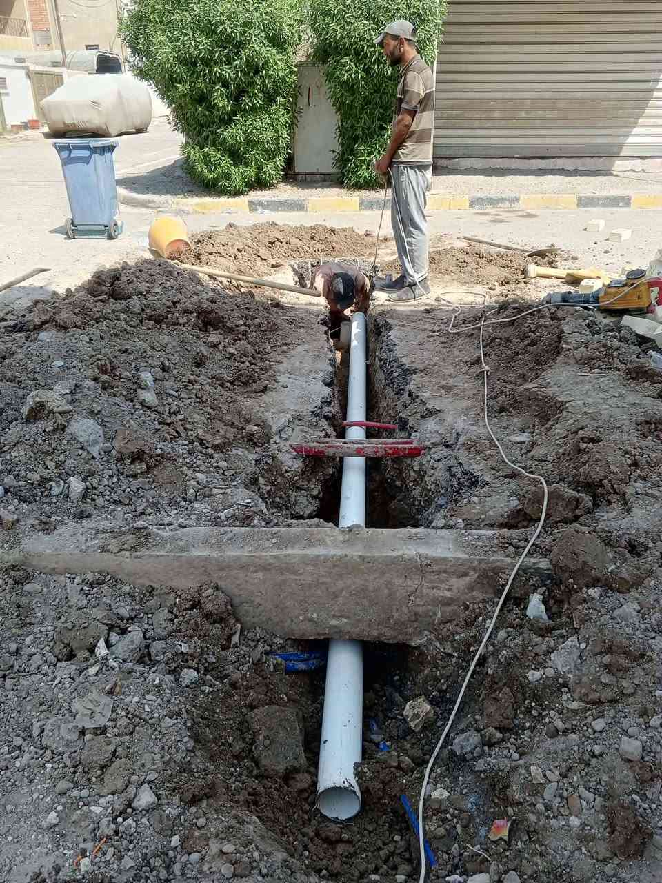 خلفه تأسيس مي ومجاري وحفر ابي وسحب مي متفرق حالين ***********
