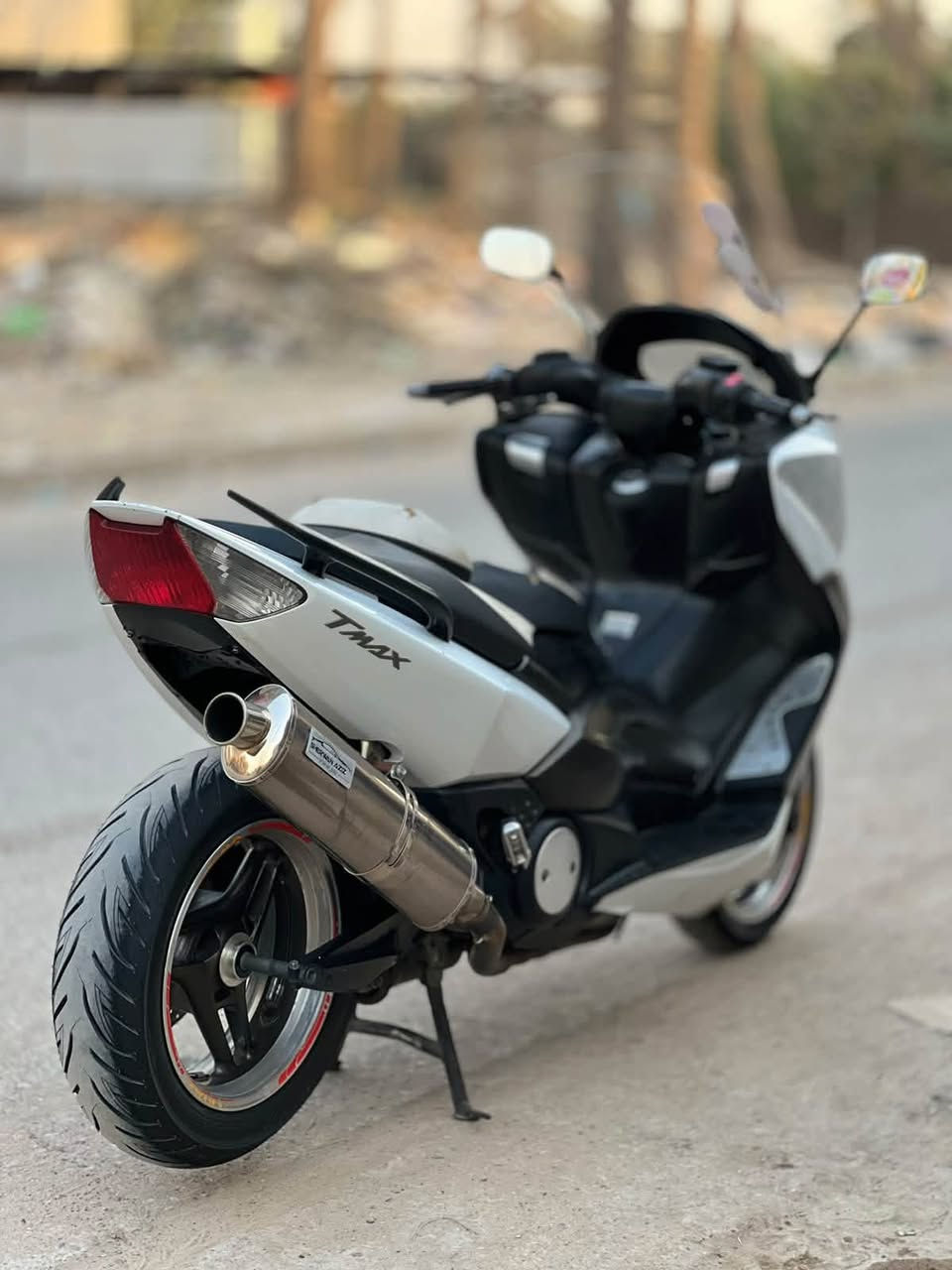 تي ماكس • ٢٠١١ • وايت