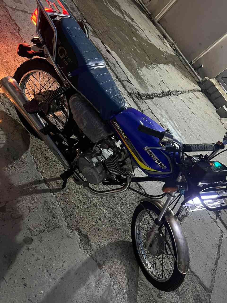 تايكر • للبيع • واتساب