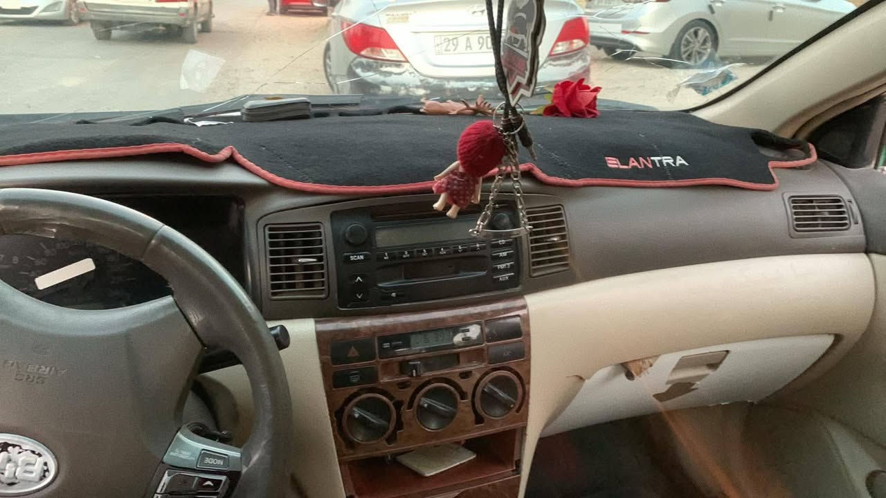 سلام عليكم بي وادي اف ثري مديل ١١ رقم بابل سنويه ٣٠ هيه وغرامات مكينه كير عادي مكينه بيه لستك وفل معلك تخم تاير جديد حداديه
بيع فقط  سعر ٢٧ وبيه مجال شراي ينتصل على رقم *********** مكان سياره كربلاء طوريج
