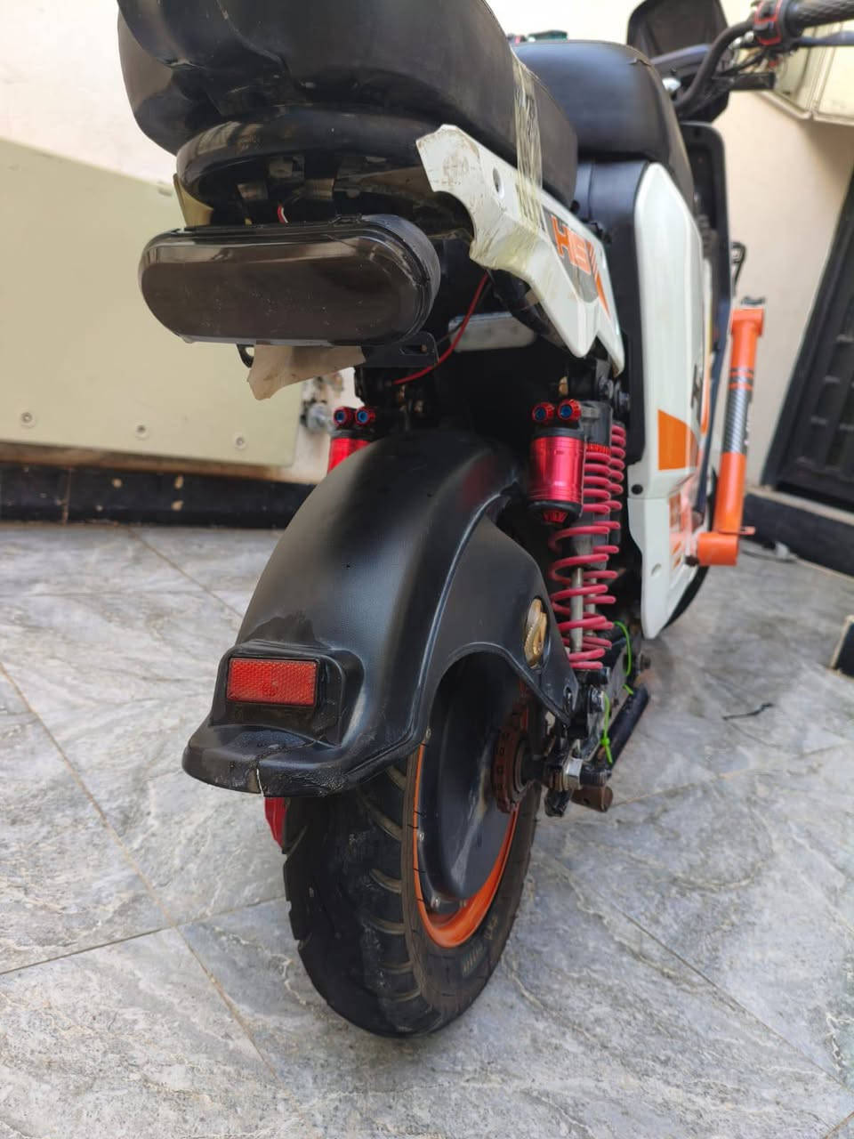 H900 • نضيفه • بعقوبة التحرير