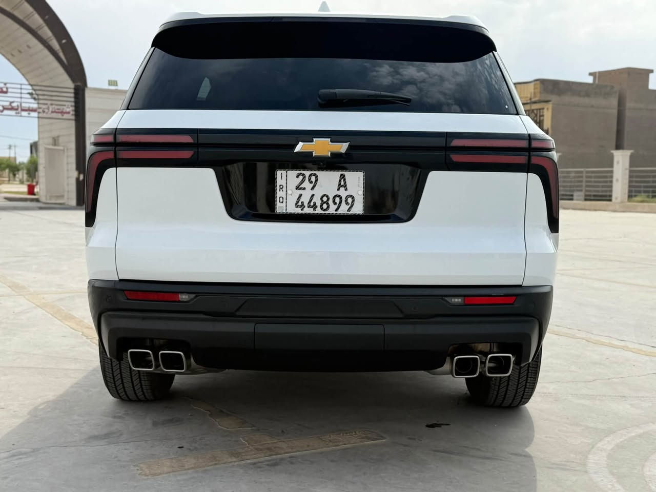 السلام عليكم
شوفرليت ترافيرس موديل 2024 الجديدة كليا 

بيع او مراوس حسب القناعة.   

      CHEVROLET TRAVERSE LS.                                                          

ماشية 19 KM وقابل للزياده 

السياره بسمي  (حرررره )

حادثها جدا بسيط 

السيارة مواصفات خاص ✅

 4 كاميرات (360) 

رادارات 360امامي خلفي جانبي 

تدفئة كشنات 

تدفئة ستيرن صندوق كهرباء 

 تشغيل عن بعد نقاط عمياء 

حساسات 

تحديد مسار اوتو ستوب 

توقف ذاتي عند الاقتراب من 

السيارات من الامام والخلف والجوانب 

نظام ترحيب عند الاقتراب 

قفل تلقائي اشاير بالمري 

هيتر بالمري سايد بريك بصمة 

3 وضعيات قيادة مناخ منفصل 

فول تحكمات ستيرن 

اضاءة العالي اوتو 

منظومة زنون بلادي

شاشة كبيرة بيها هواي خصائص وتحكم كامل بالسيارة من خلالها وتكدر تنزللها تطبيقات من المتجر مالتها

٧ راكب - ٣ قطع تبريد

 وبقية مواصفات الفول

بمحرك 2500 تيربو جارج اقتصادي وسريع بوضعيات قياده

السعر راسلني خاص او اتصل وتدلل

عنوان السيارة واسط 

رقم هاتف

***********
