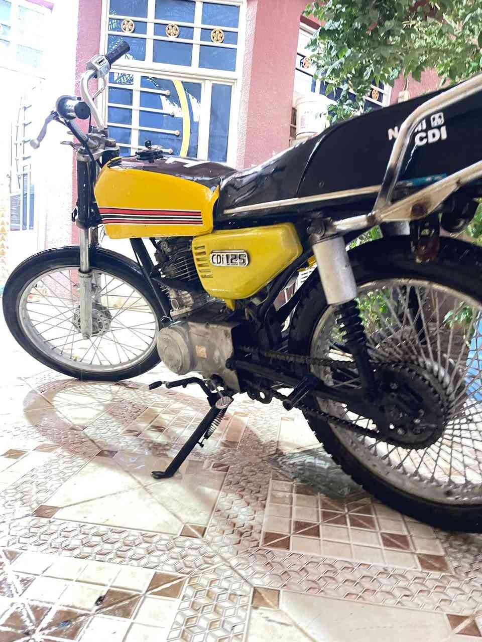 سلام عليكم تايكر للبيع حربي السعر 200 قفل، العنوان بعقوبه
الرحمه، رقمي، *********** كامله مكمله بس تركب وتروح
