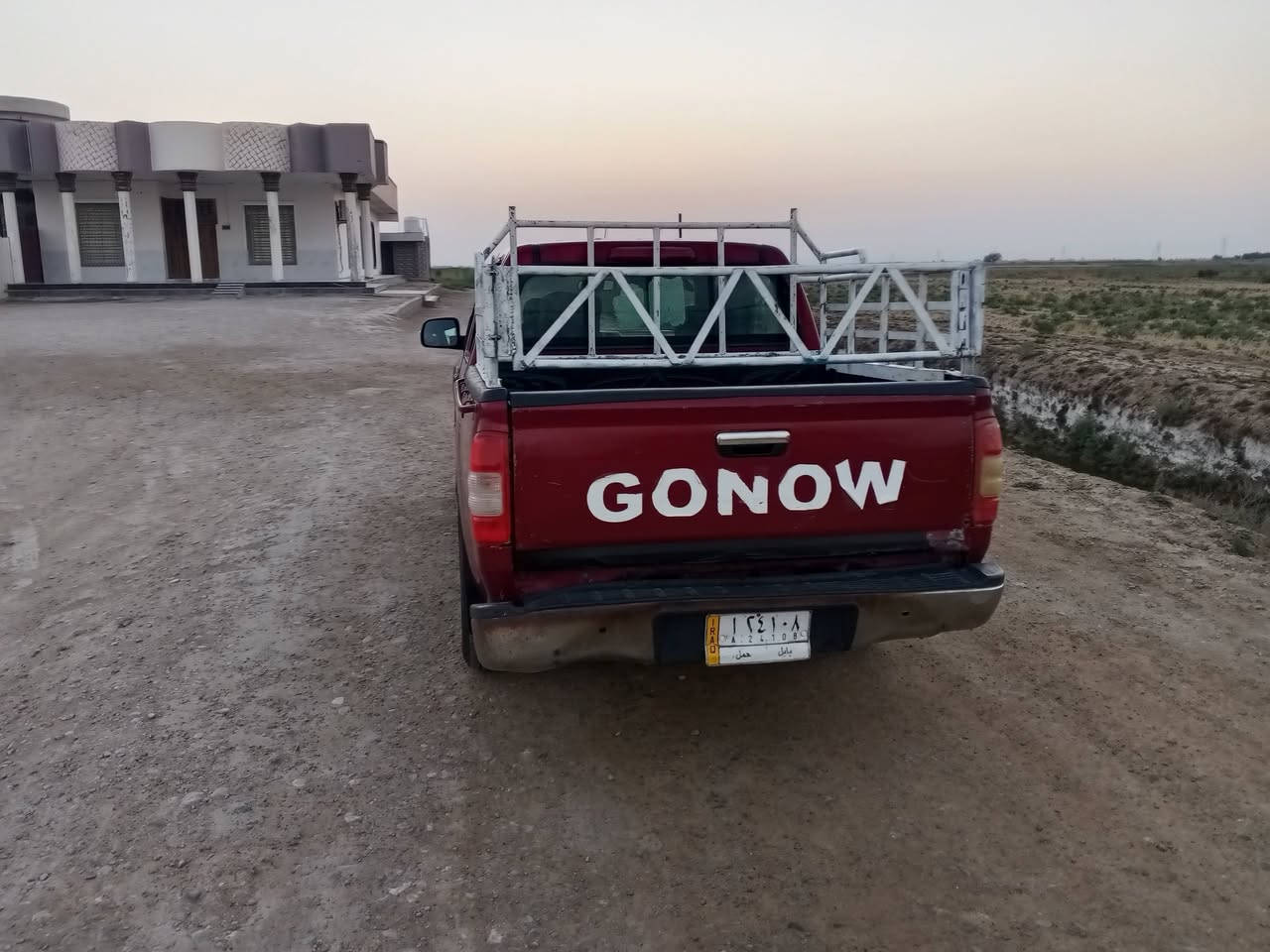 سلام عليكم كنوه للبيع سيارة حلوه و جديده مكفواله كفاله عامه ماعده طلكيط خياسات وكير ومحرك مكفولات تخم تاير حداديه تبريد شغال سياره مكان سياره ناصريه فضاء دوايه جاهزه***********
