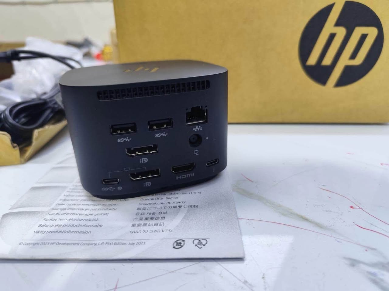HP Thunderbolt Dock 120W G4
• Thunderbolt 4
• HDMI + 2 DisplayPort
• USB
• LAN / Ethernet
• يدعم حتى 4 شاشات 4K
• شحن اللابتوب حتى 100W
• مناسب للابتوبات الداعمة لـ Thunderbolt
الحالة: جديد
للحجز او الاستفسار التواصل واتساب ***********
