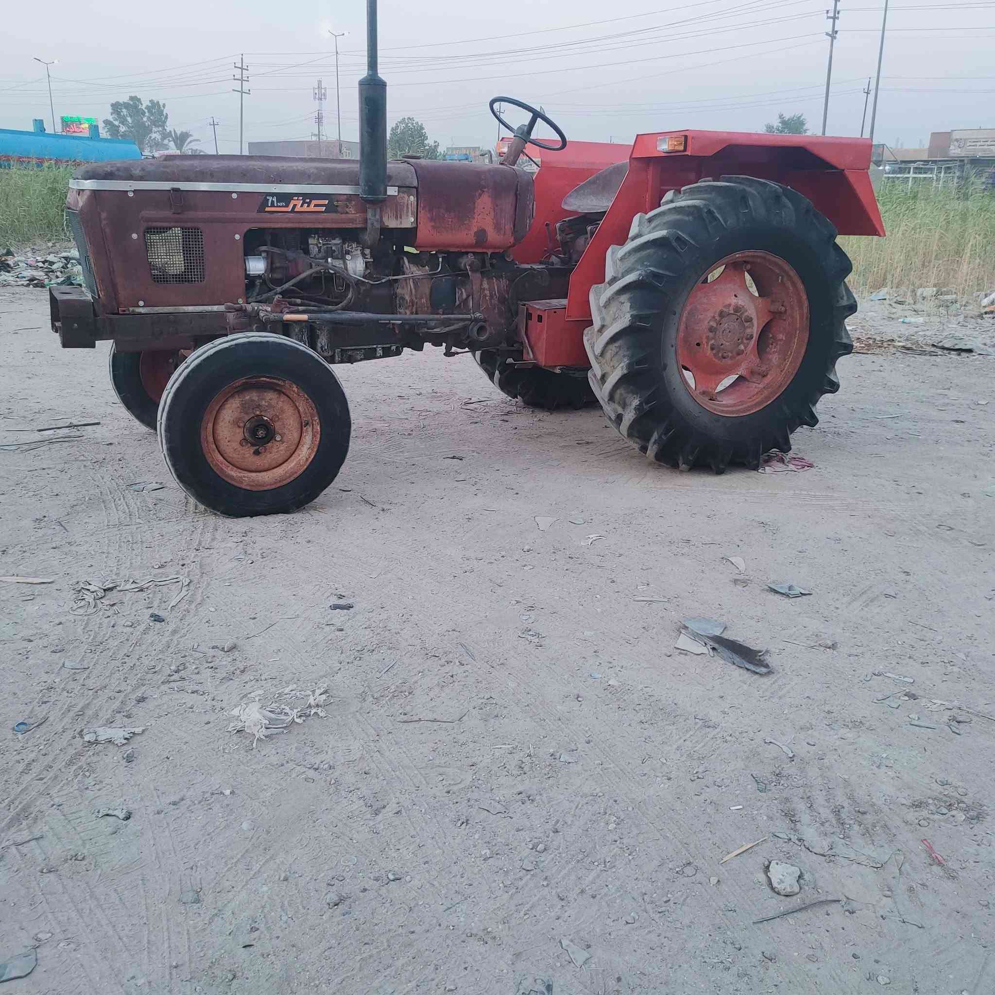 للبيع عنتر موديل 86 مكينه جاهزه مكفوله من محرك وگير وجهاز الرفع نگره سلف باور أستيرن تخم تاير مكينه مال جناي مكاني بابل أسكندريه ***********
