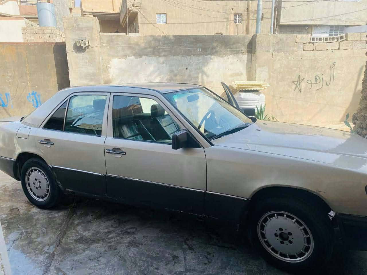 مرسيدس • ١٩٨٧ • رقم بغداد