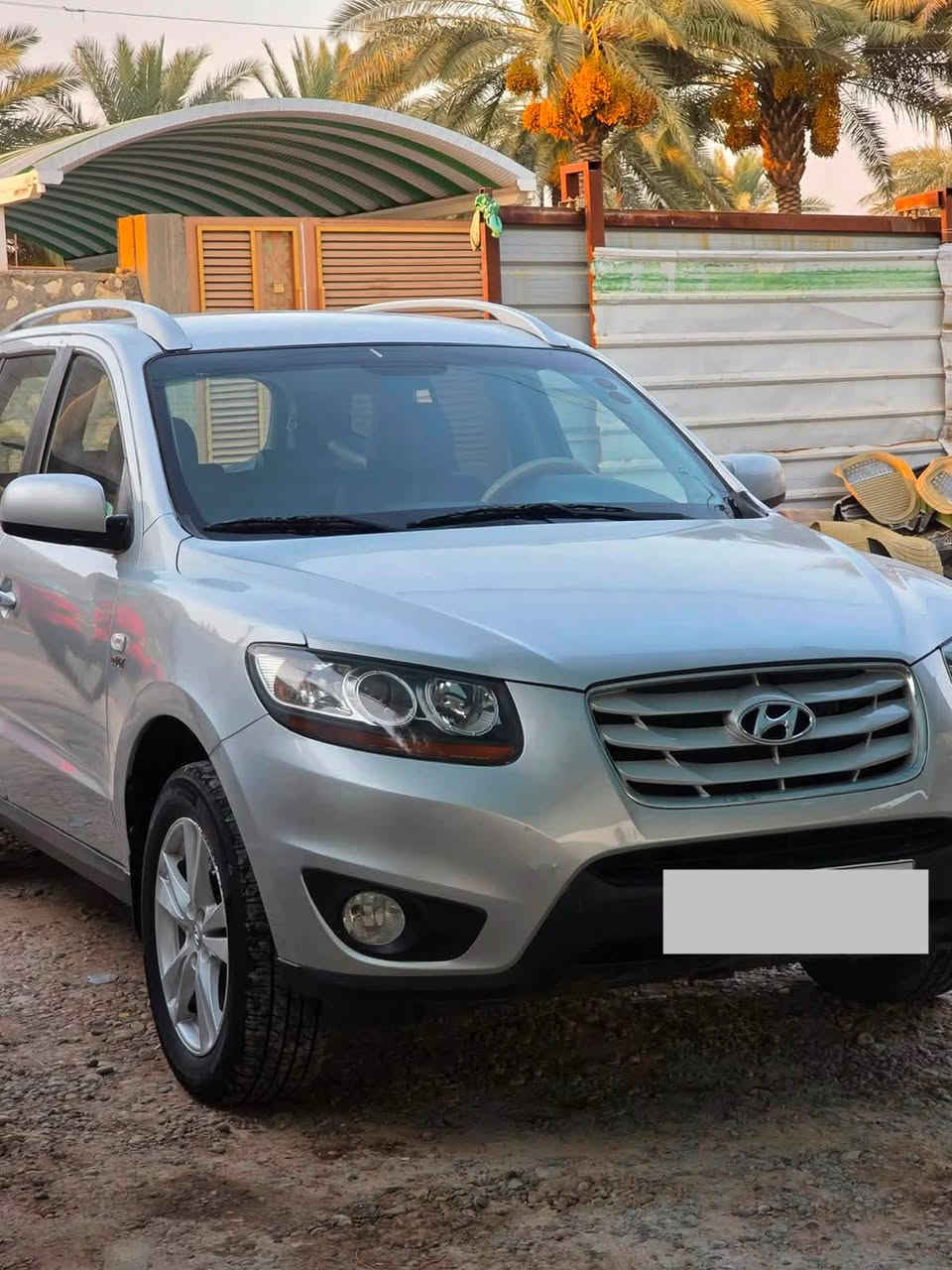 سلام عليكم 
سنتافي موديل 12  ادوات كص جنطه متومه اربيل انكليزي كاز بيها حصه كل المحطات سياره جديده كارتون وكامله ع اخر حبايه متخسر عليها ولاربع تصعد وتروح وكاله ومكاتبه للمشتري 
المكان بابل 
السعر 44 بي مجال قليل 
الاتصال ***********
